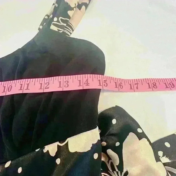 Maggy Boutique black dress, size 4, pleated bust, ties in the back, back zipper. - Picture 9 of 11